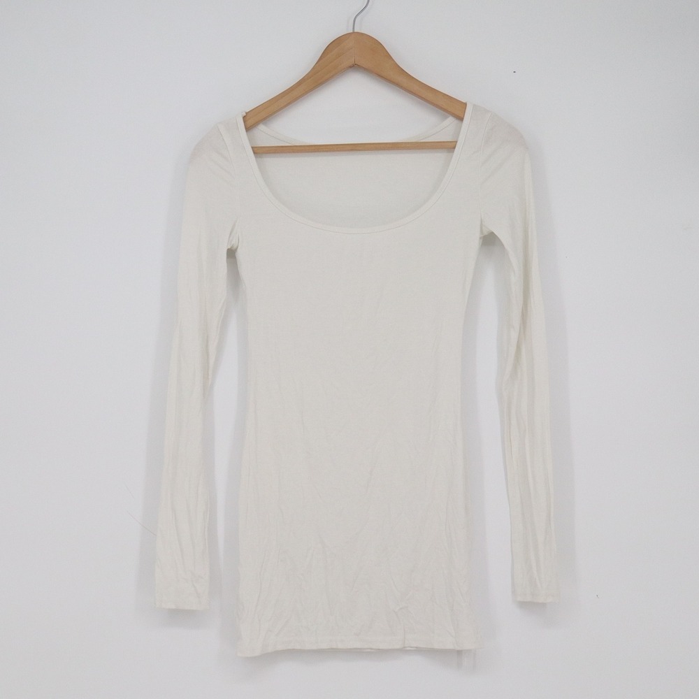 YK Off White Cream Scoop Neck Long Sleeve Slim Fit Top Size XS/S